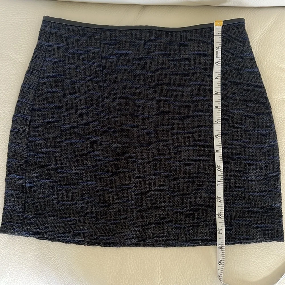 Zara Woman Ladies Black/Blue Tweed Skirt Waist Black Leather Trim Size S - Picture 6 of 9